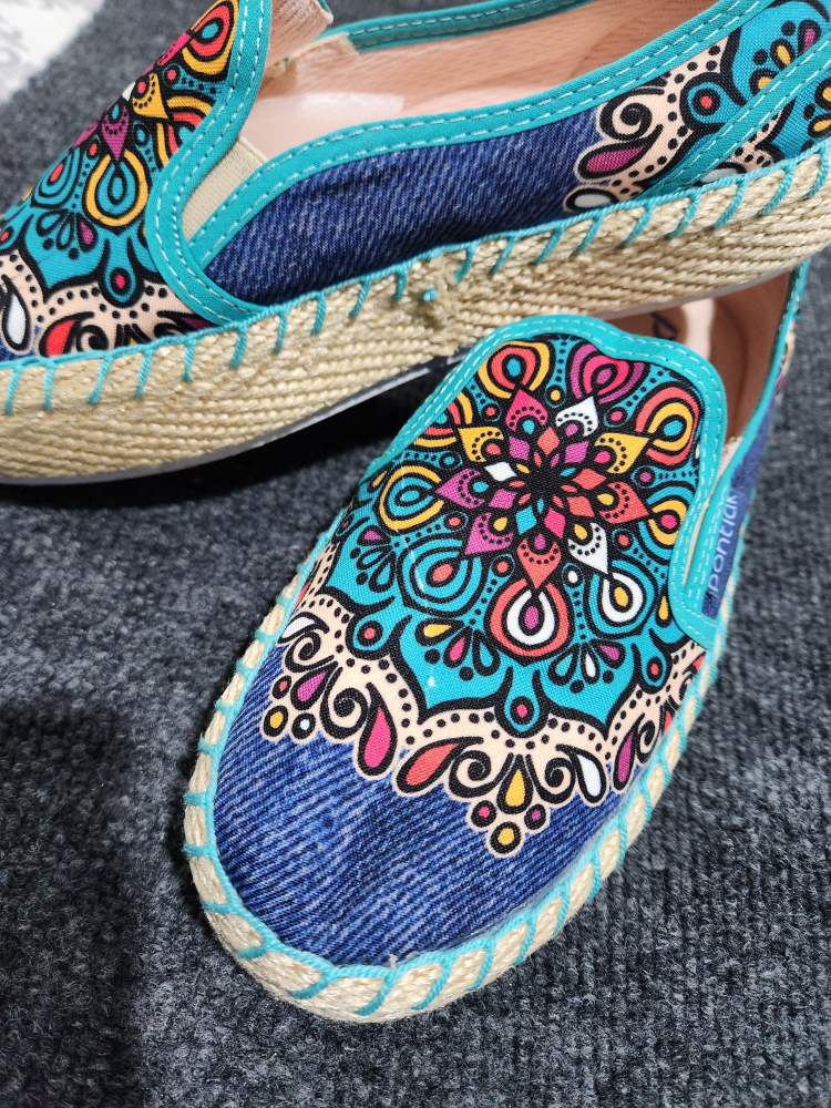 Colorful Slip-on Espadrille shoes / Brand New Size 38 image indicator(2)