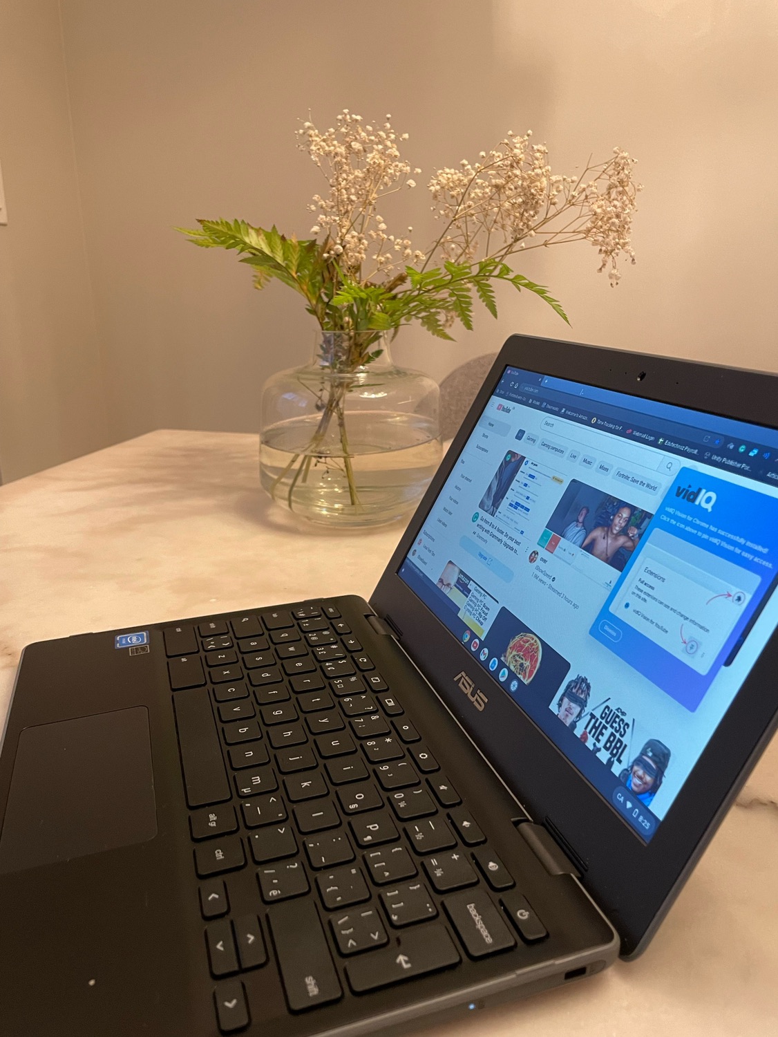 Asus Chromebook - photo 2