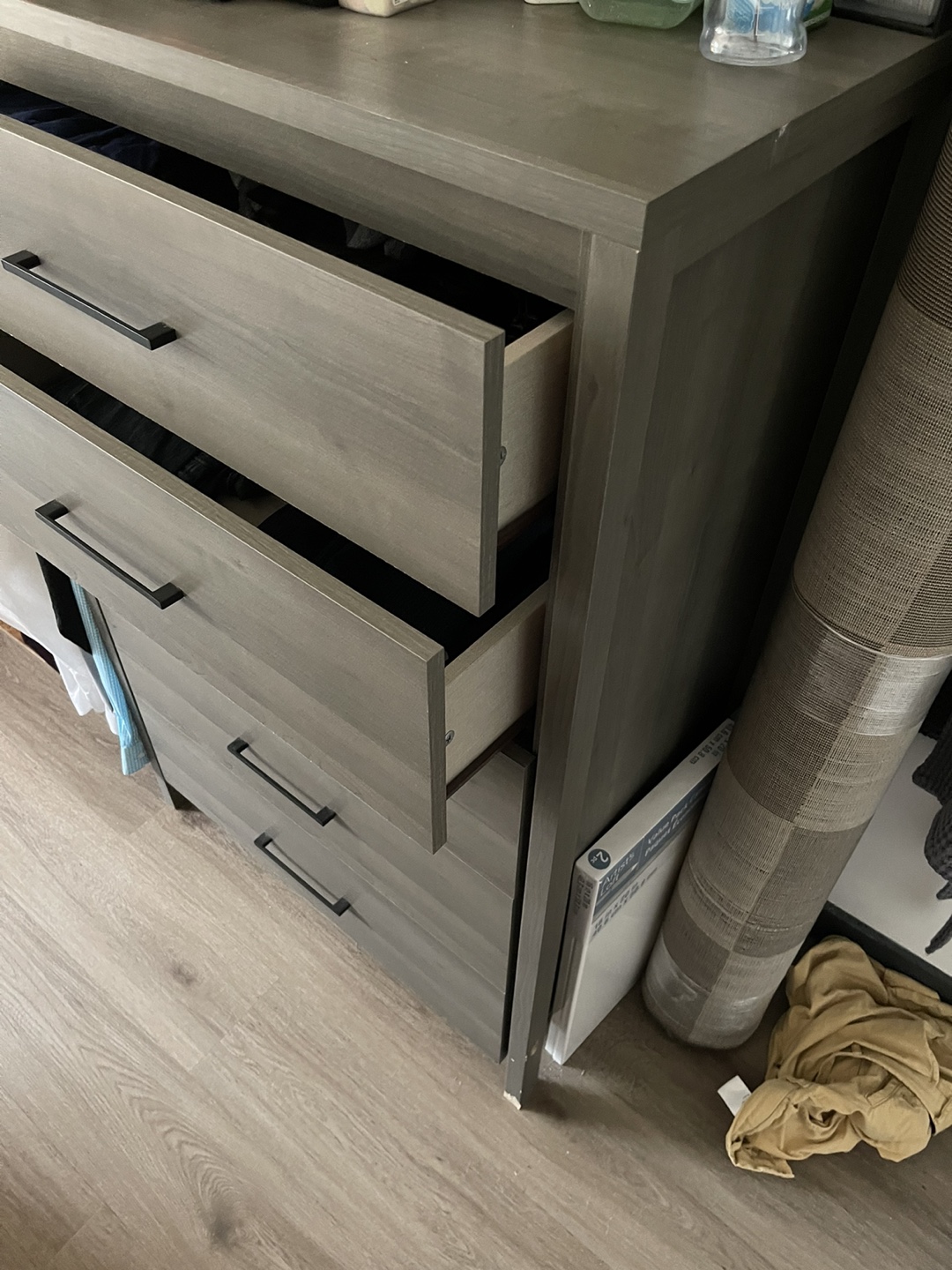 5 Drawer Dresser Tall - photo 3