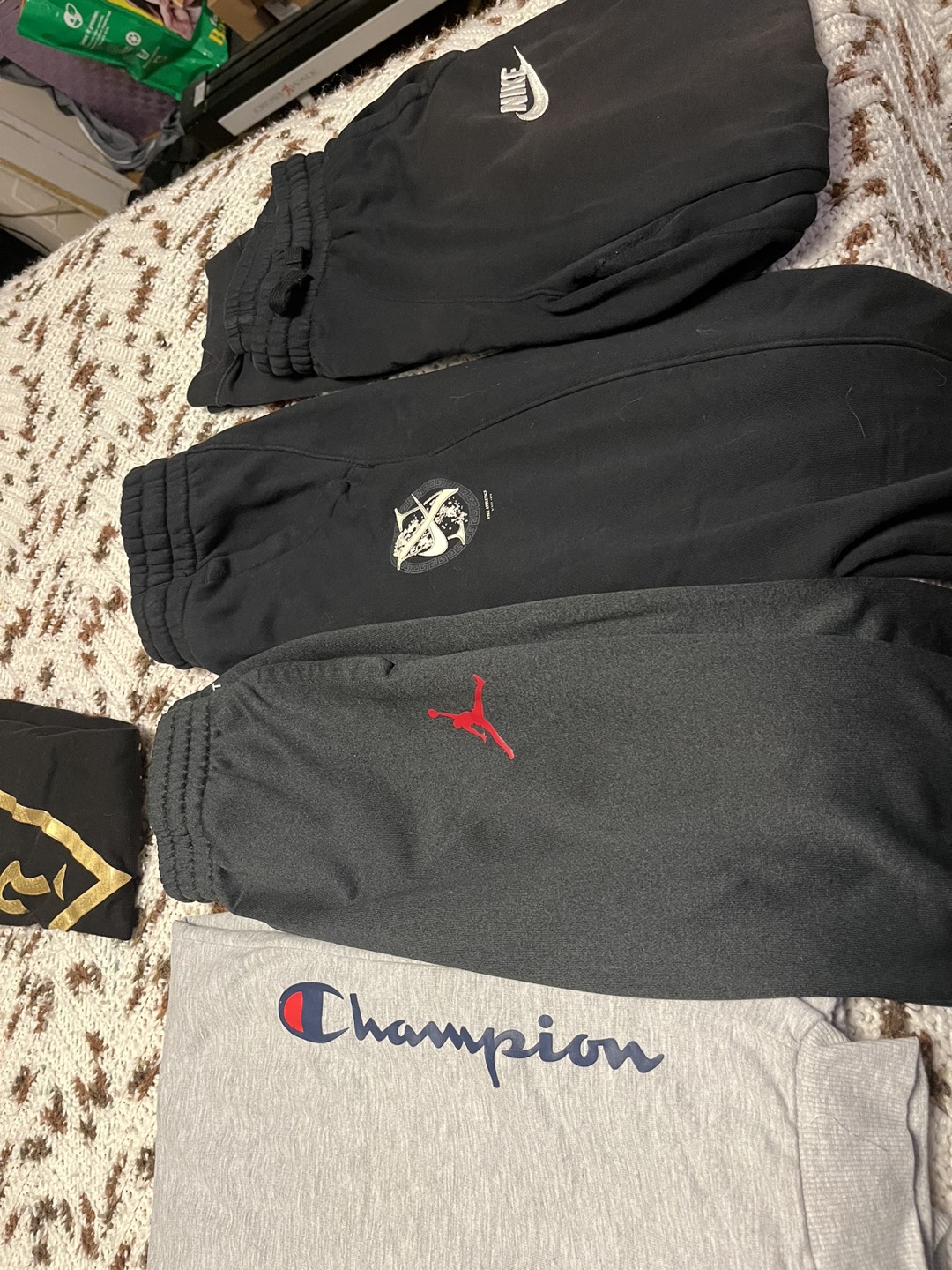 Boys pants size large thumbnail