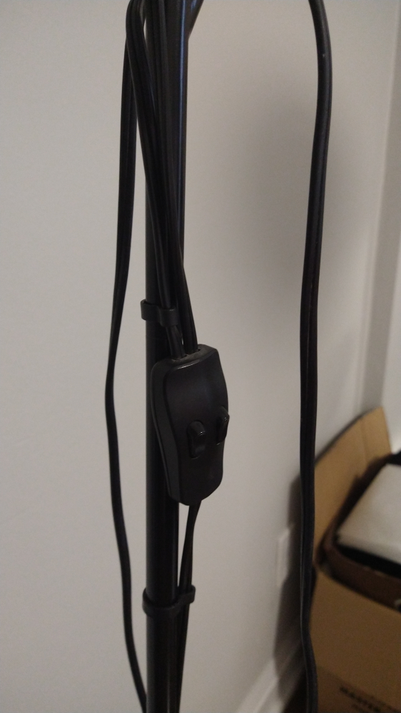 2 TÅGARP
Floor uplighter/reading lamps, 1 black and 1 white image indicator(2)