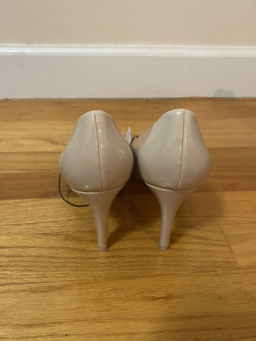 Nude heels image indicator(3)