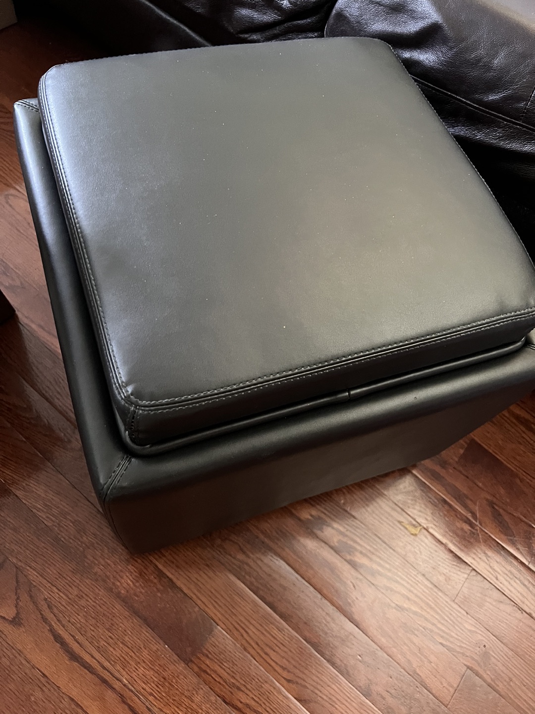 Structube Storage Ottoman - photo 2