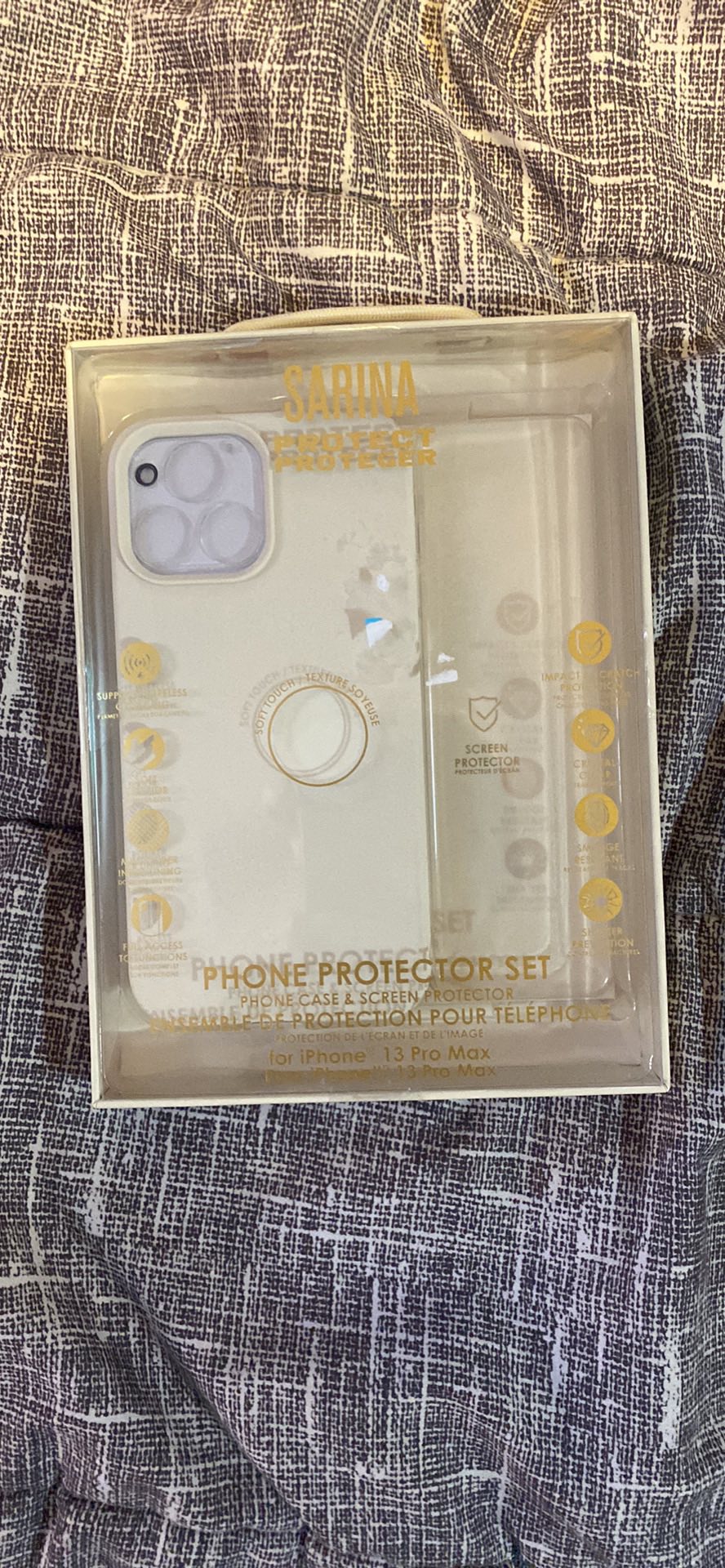 Phone Case and screen protector kit  ***Iphone 13pro max***