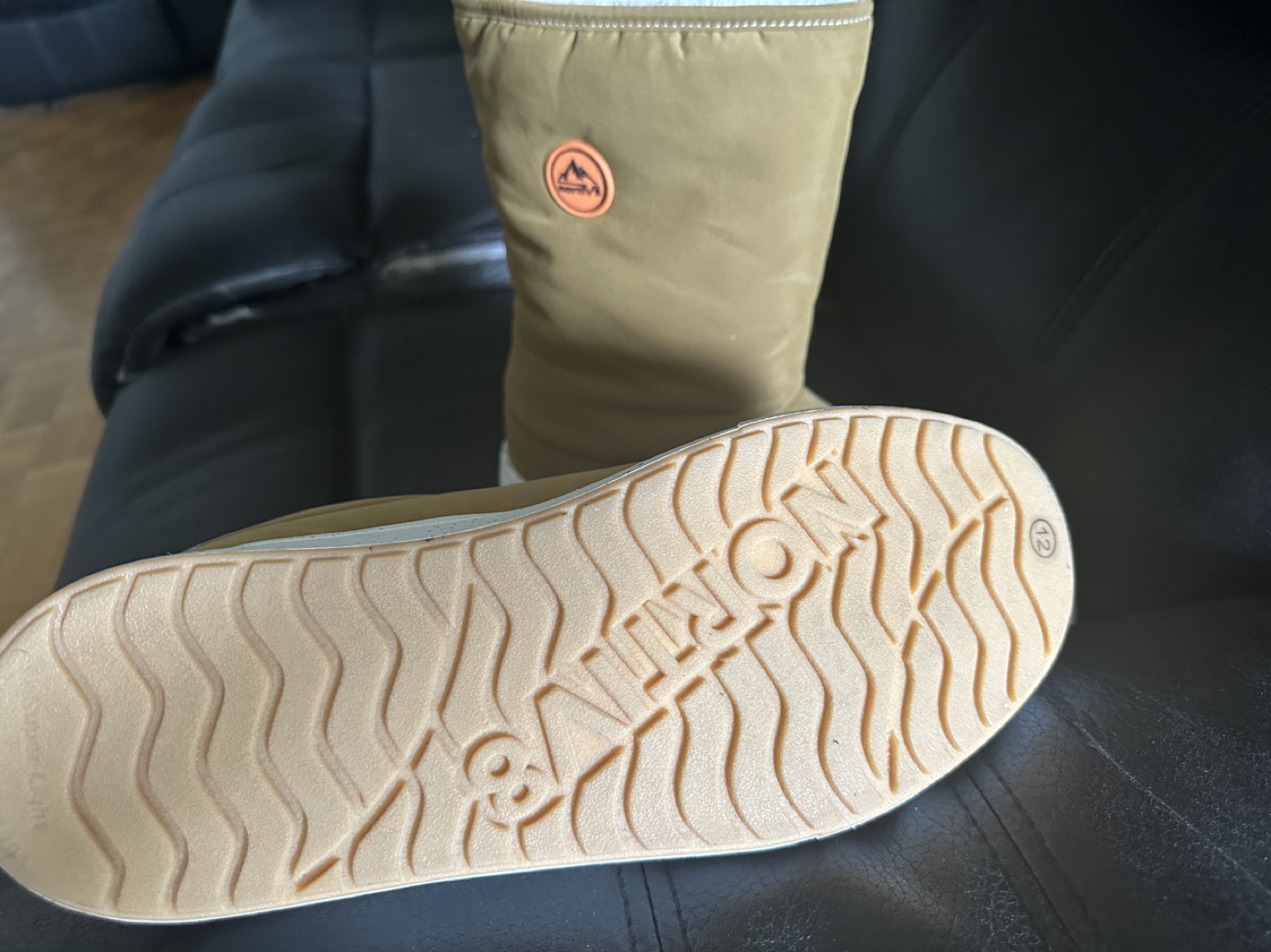 Brown Winter Boots image indicator(4)