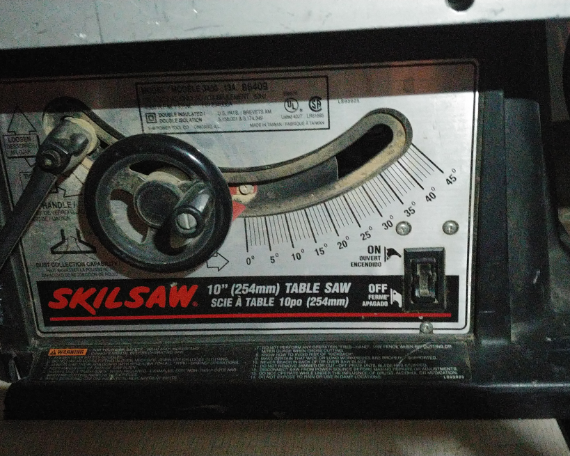 Skilsaw with stand.