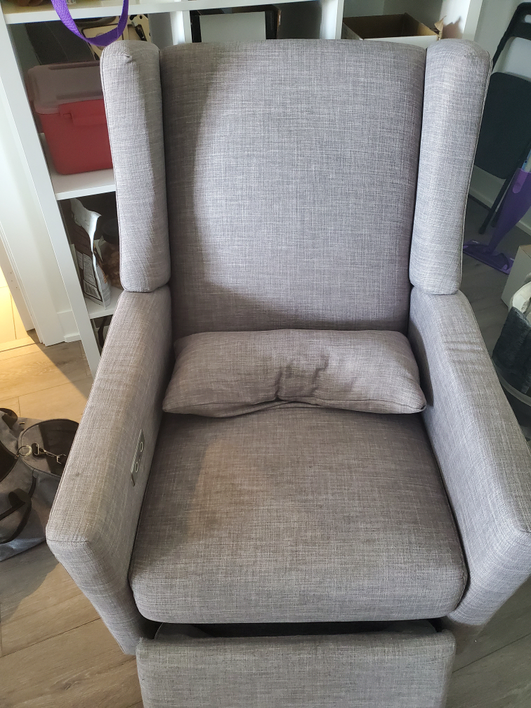 selling recliner chair thumbnail