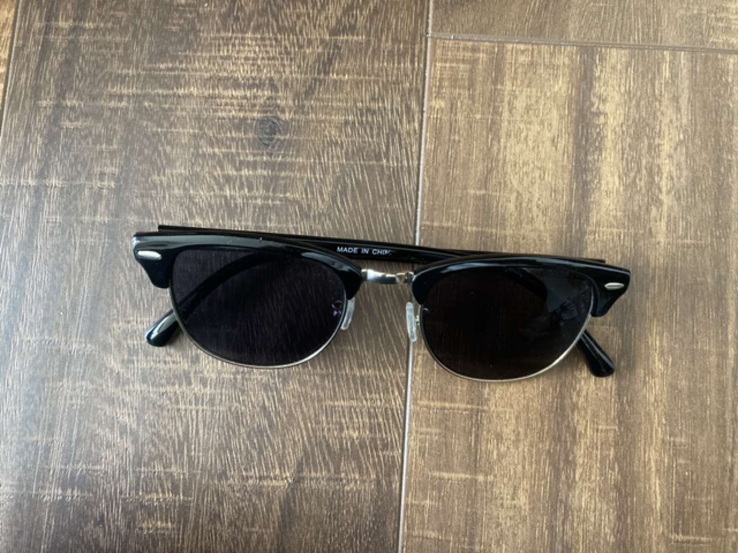 UNIQLO, Sunglasses
