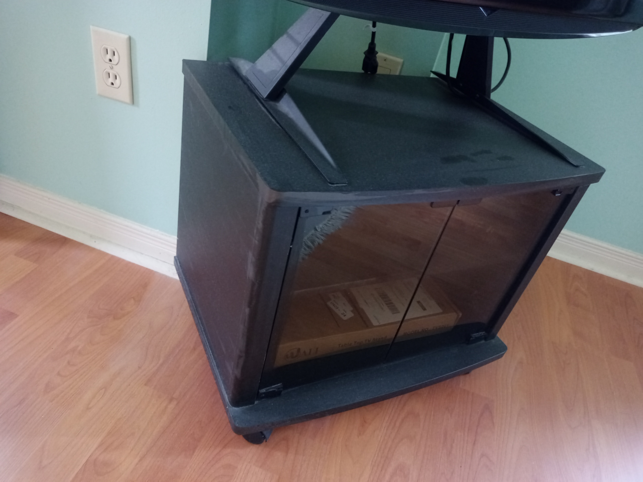 Black TV stand - photo 2