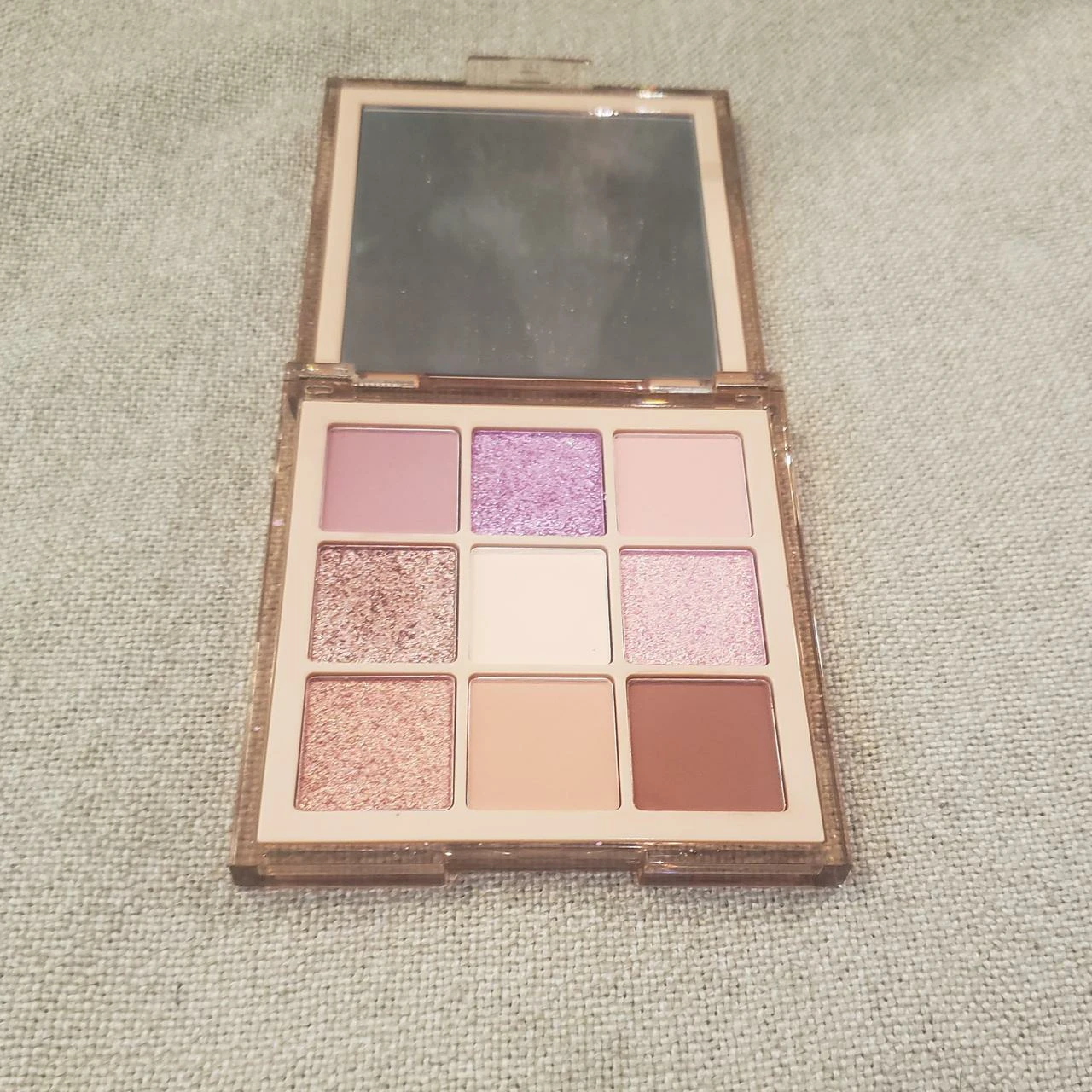 Huda Beauty Light Nude Obsession - photo 2