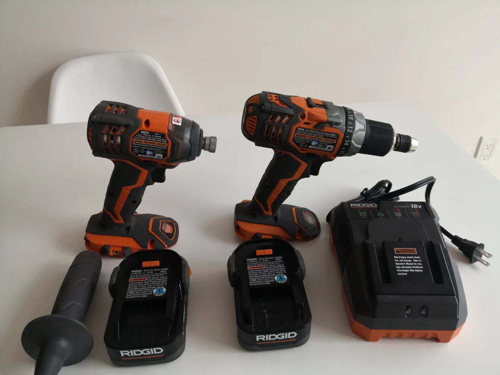 RIDGID 18V combo kit