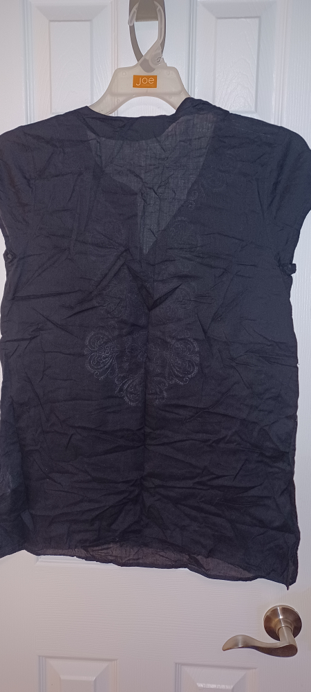 Size Small Joe Fresh Cover Up image indicator(3)