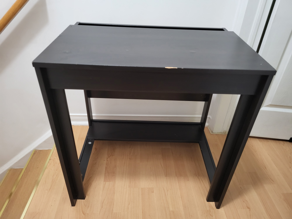 Free computer table/desk - photo 3