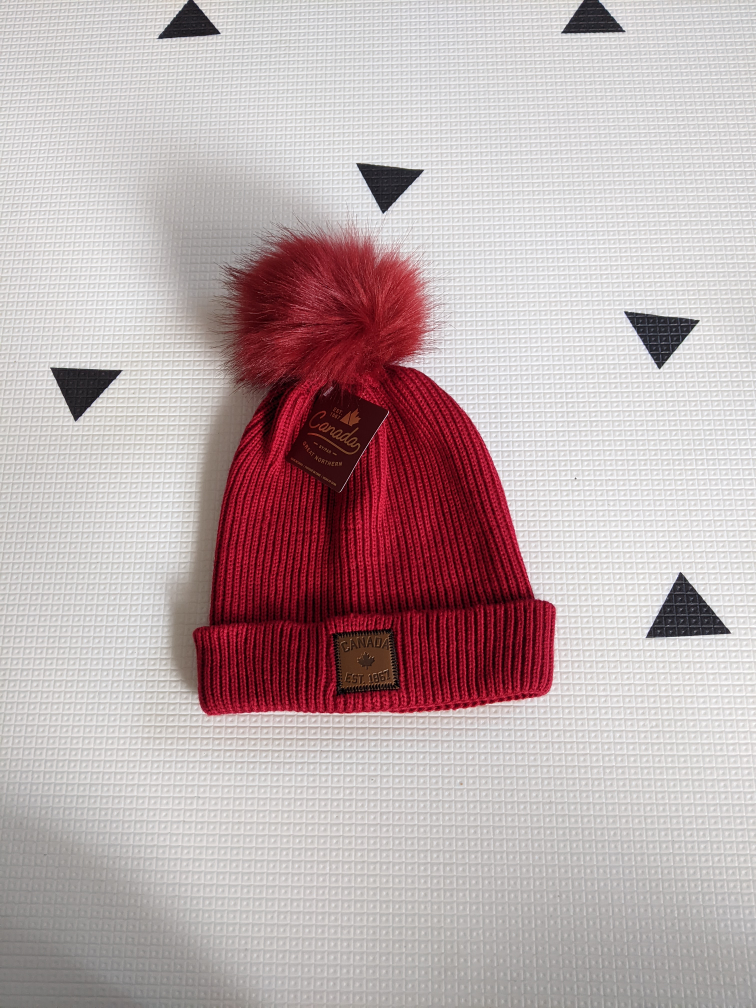 Brand New Canada Toque Winter Hat / Mittens With Tags image indicator(2)