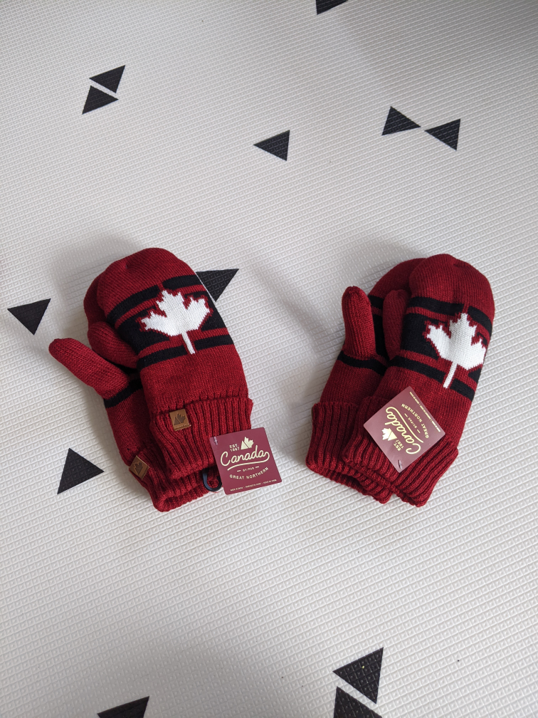 Brand New Canada Toque Winter Hat / Mittens With Tags image indicator(3)