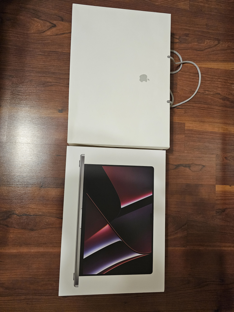 16-inch MacBook Pro - Space Grey