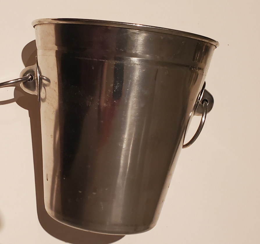 Planters metal - 11 thumbnail