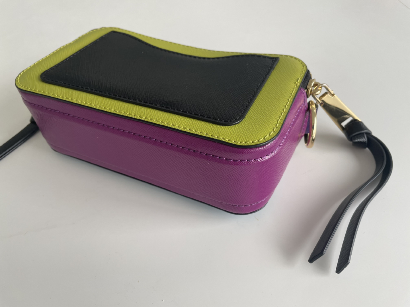 Marc Jacobs camera bag (no strap) - photo 2