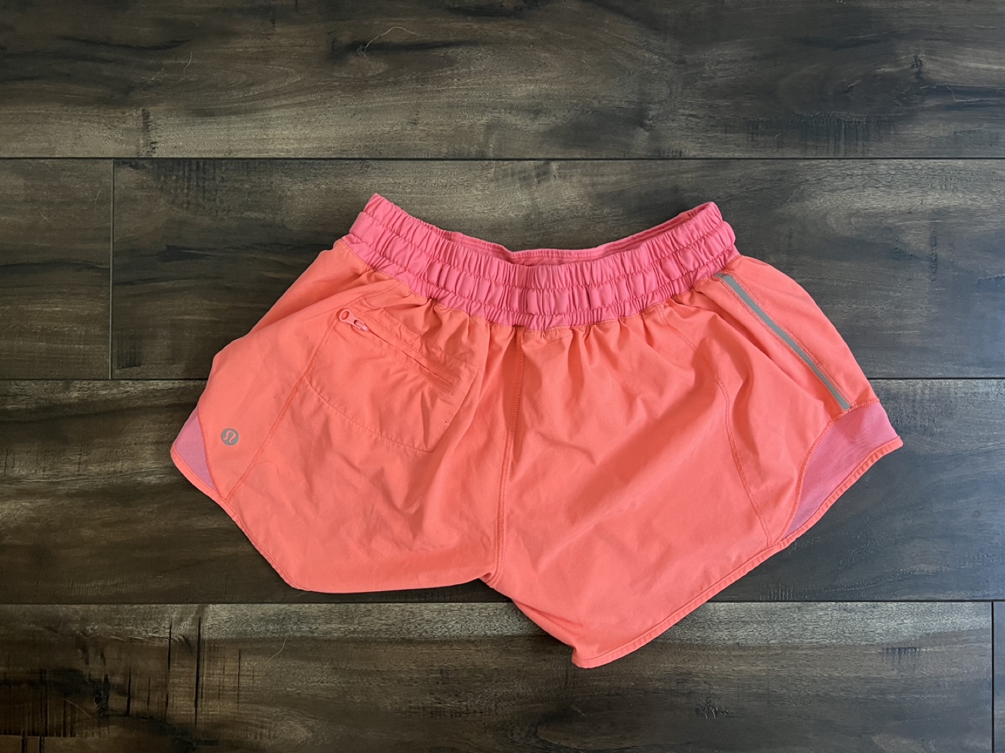 Lululemon Hotty Hot Shorts - 4” image indicator(2)