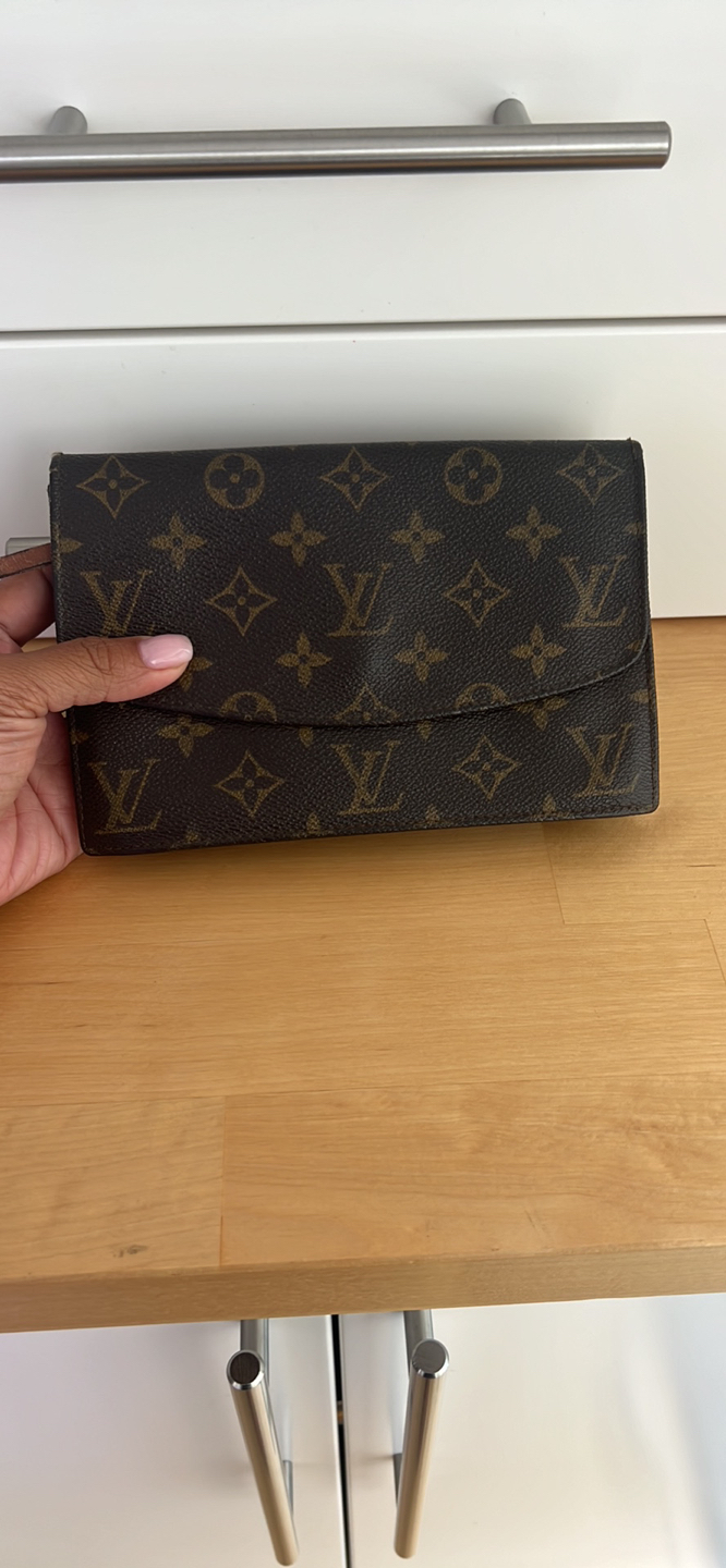 Louis Vuitton clutch