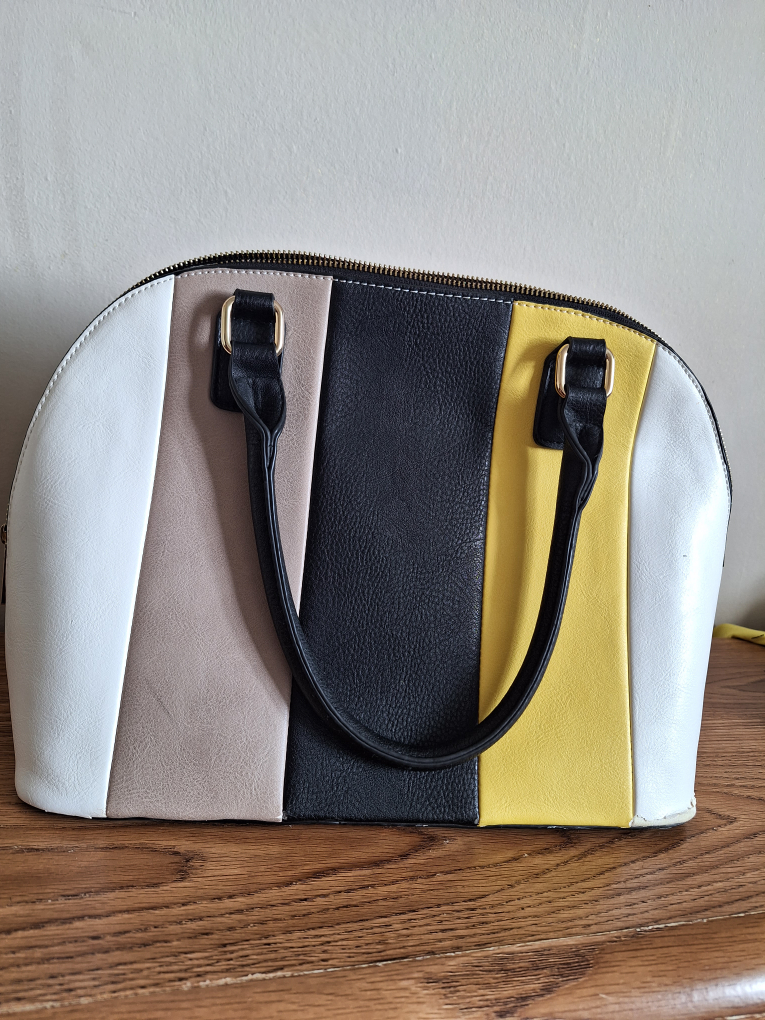 colour block bag thumbnail