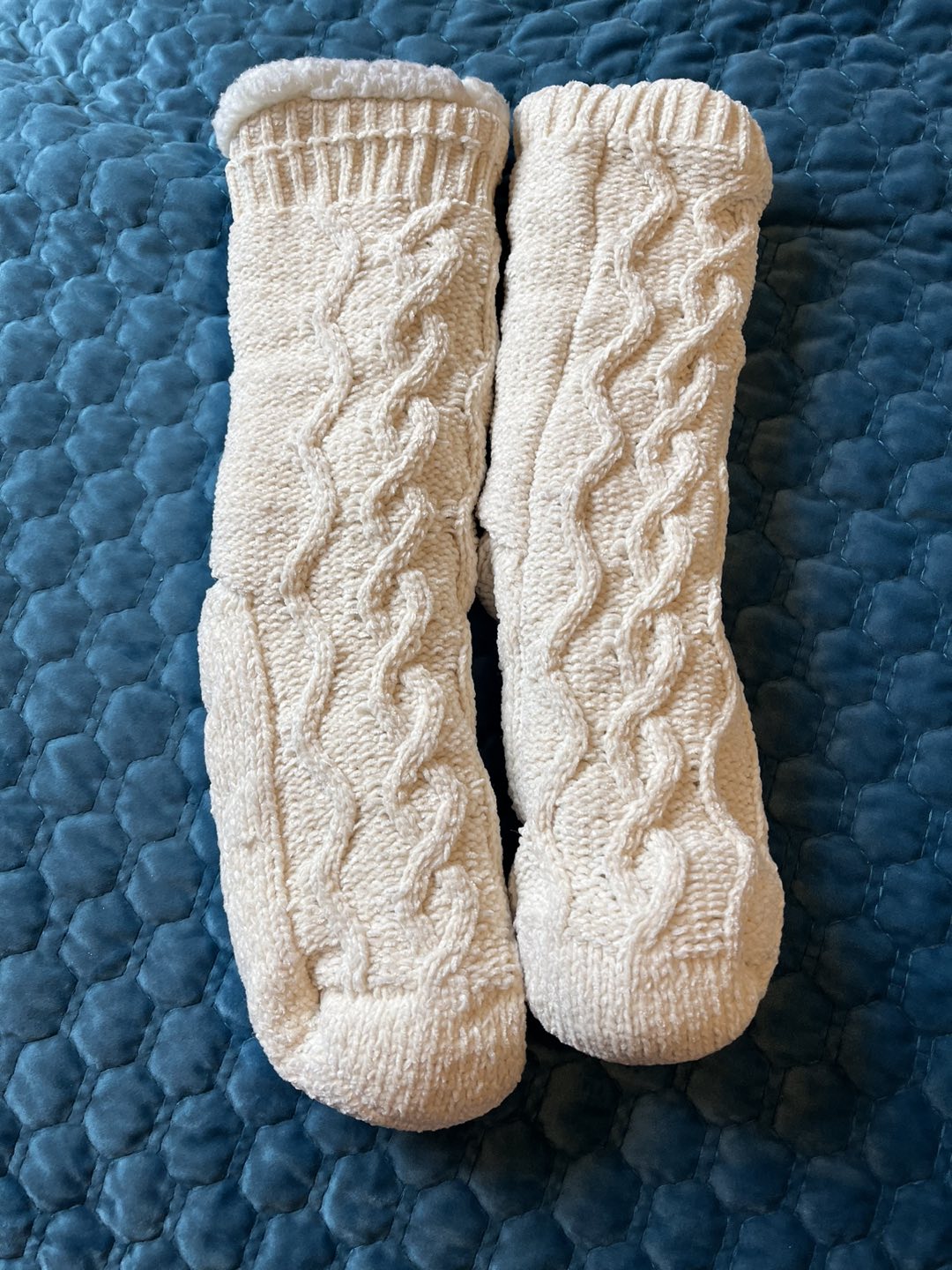 Off-white Fuzzy Socks thumbnail