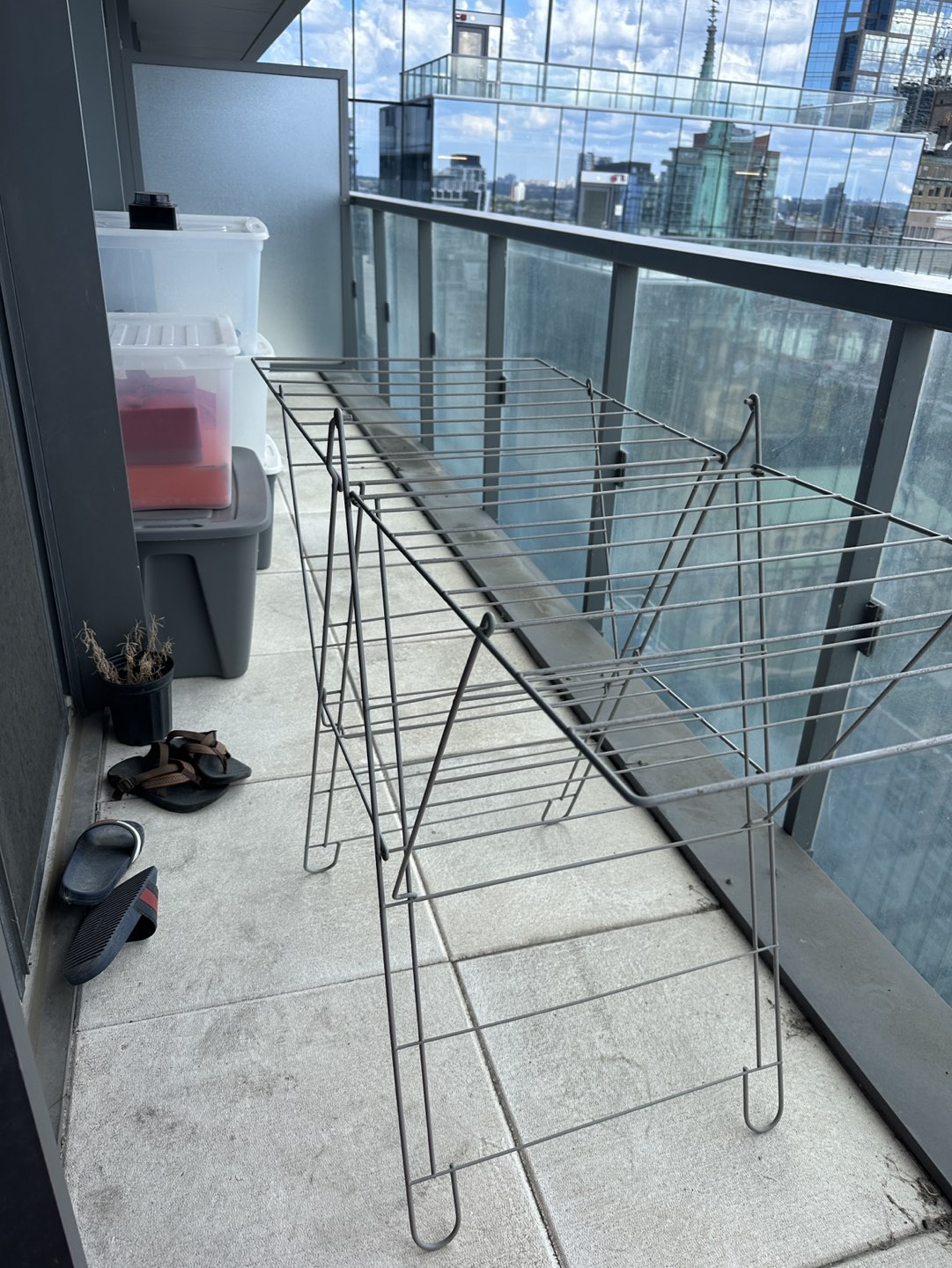 Clothes Drying Rack thumbnail