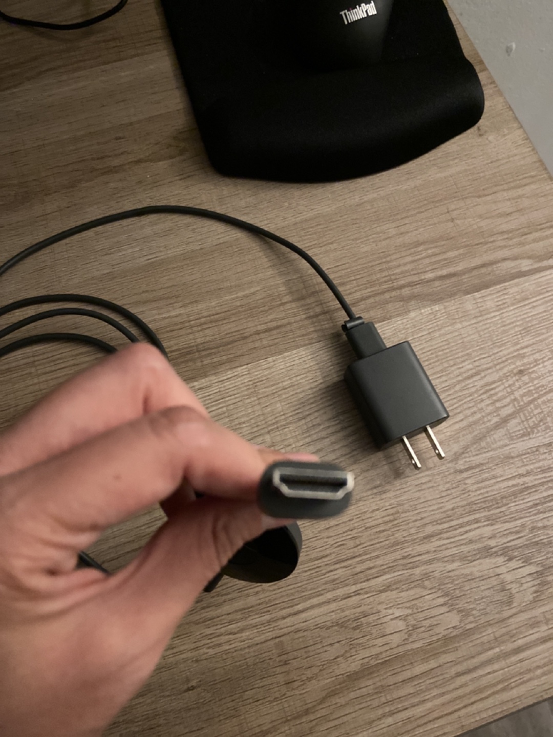 Chrome cast - HDMI to covert tv into smart tv - photo 2
