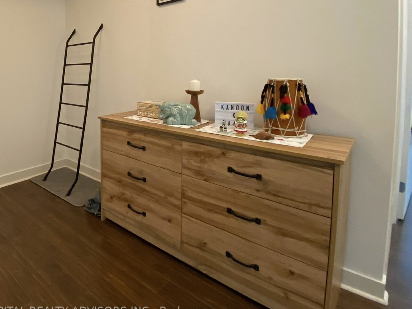 6-drawer Dresser