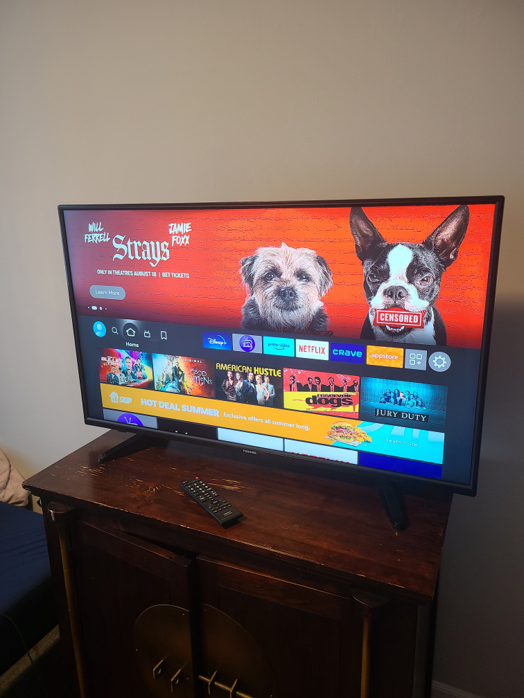 42' Toshiba Tv thumbnail