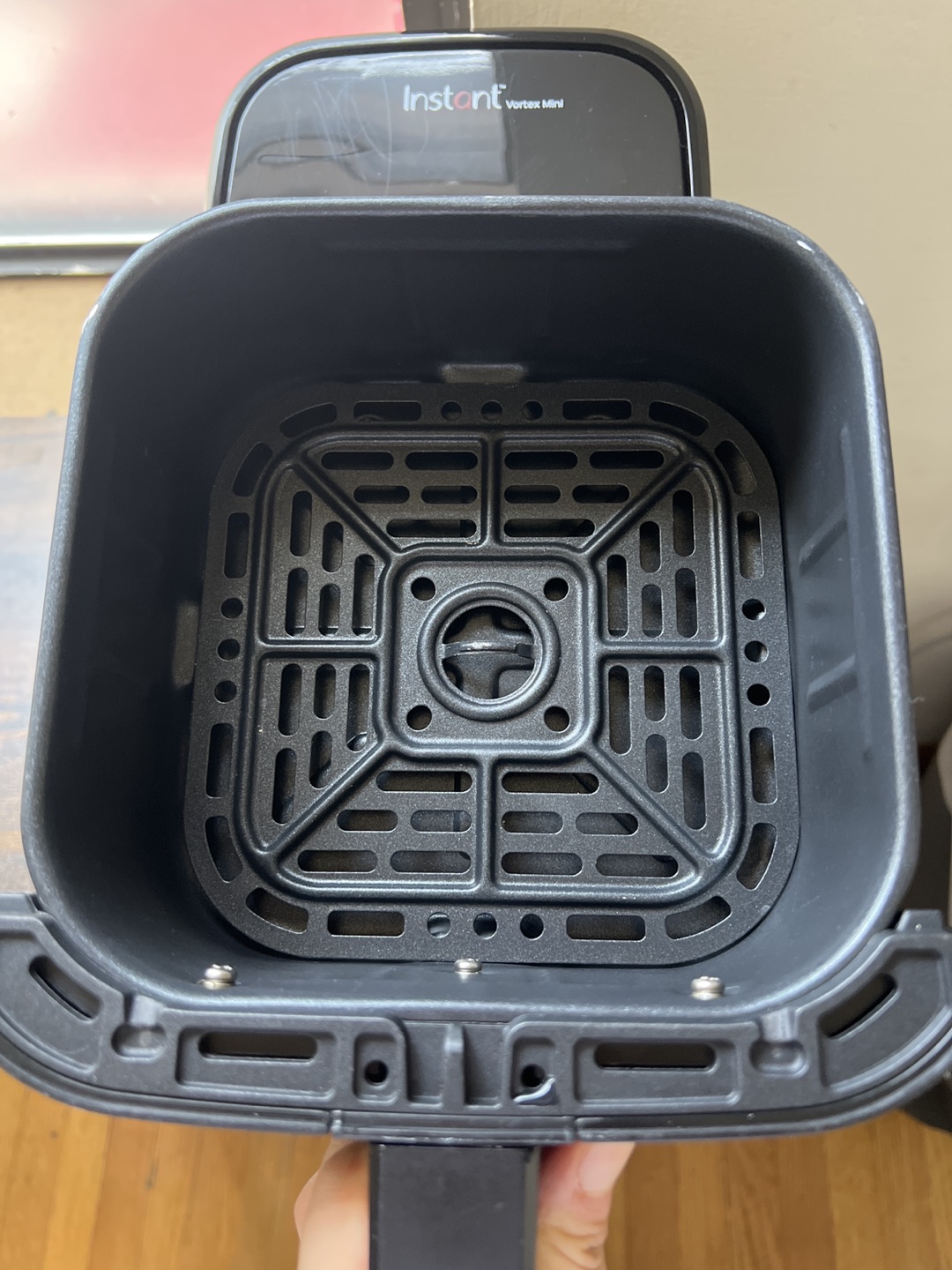 Instant air fryer - photo 2