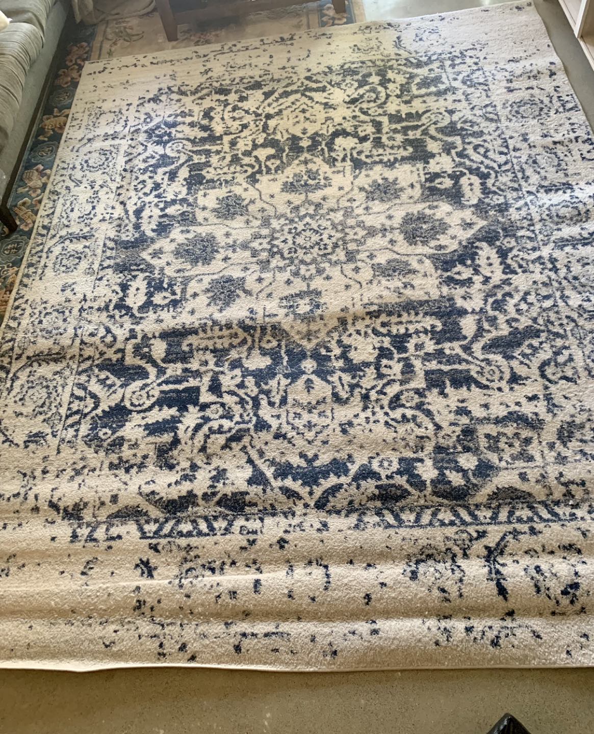 Rug 8’ x 10’ - photo 2