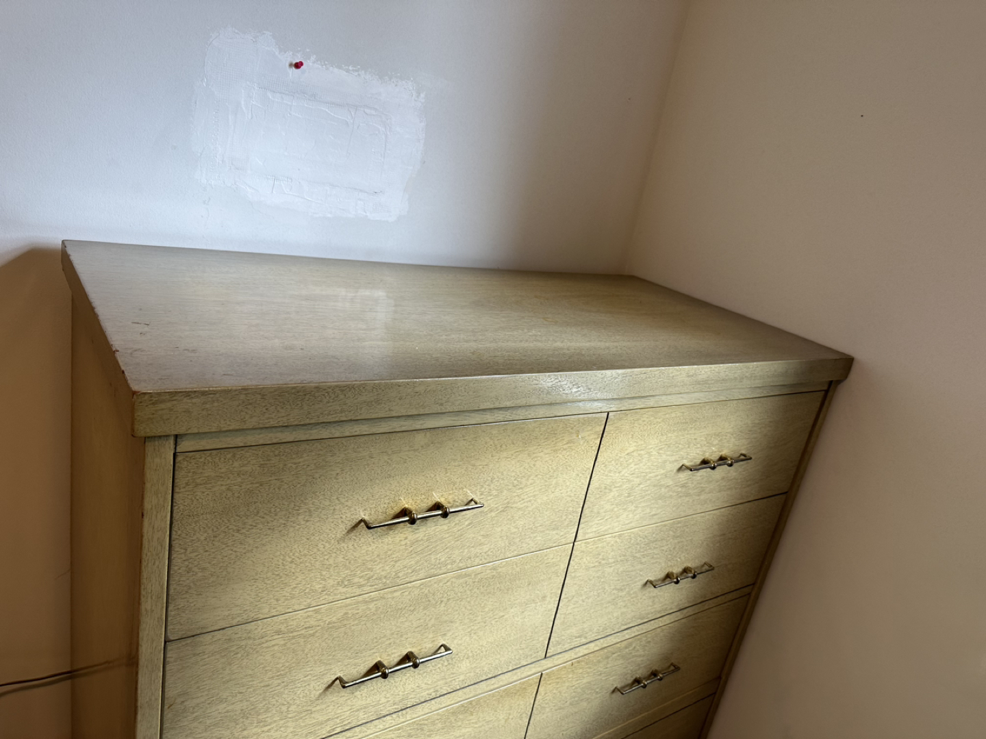 Dresser - photo 2