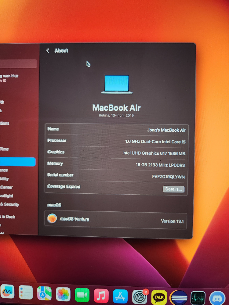 selling 2019 macbook air - photo 3