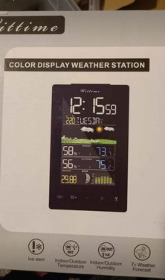 Color display weather station, brand new