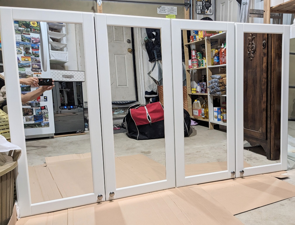 Ikea Godmorgon double door vanity mirror with storage - photo 2