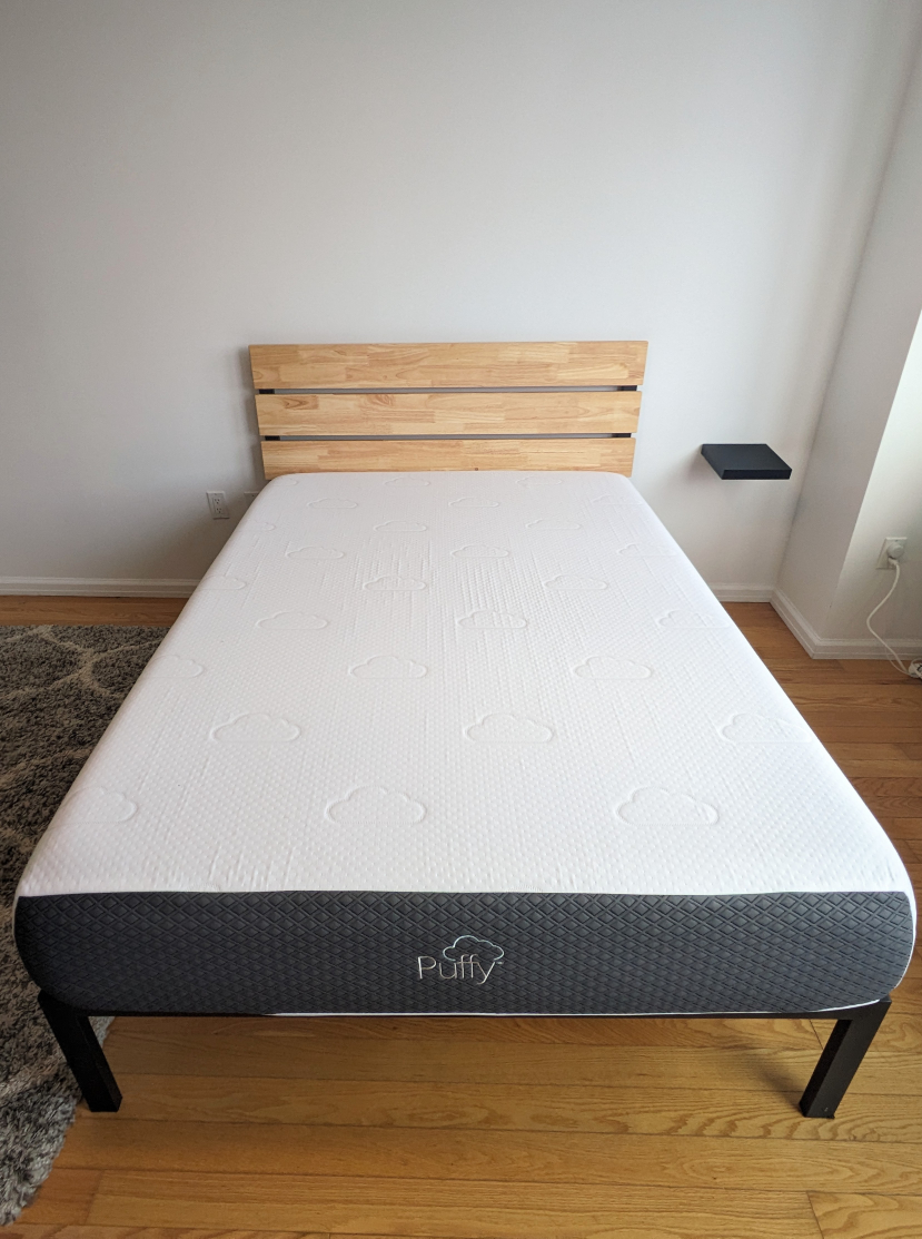 Excellent Condition Full Size Mattress - Memory Foam