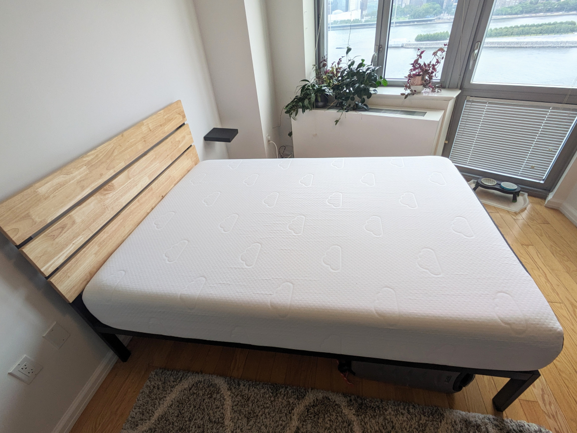 Excellent Condition Full Size Mattress - Memory Foam - photo 2