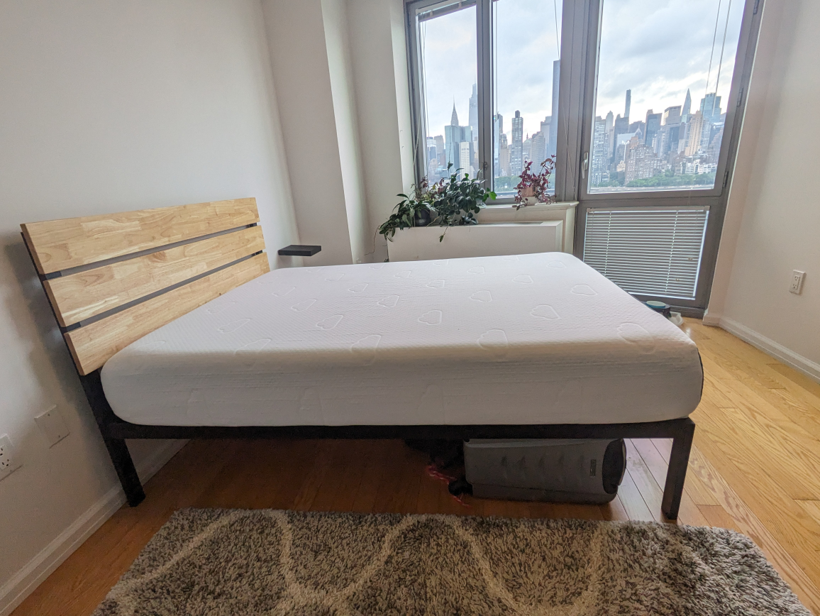 Excellent Condition Full Size Mattress - Memory Foam - photo 4