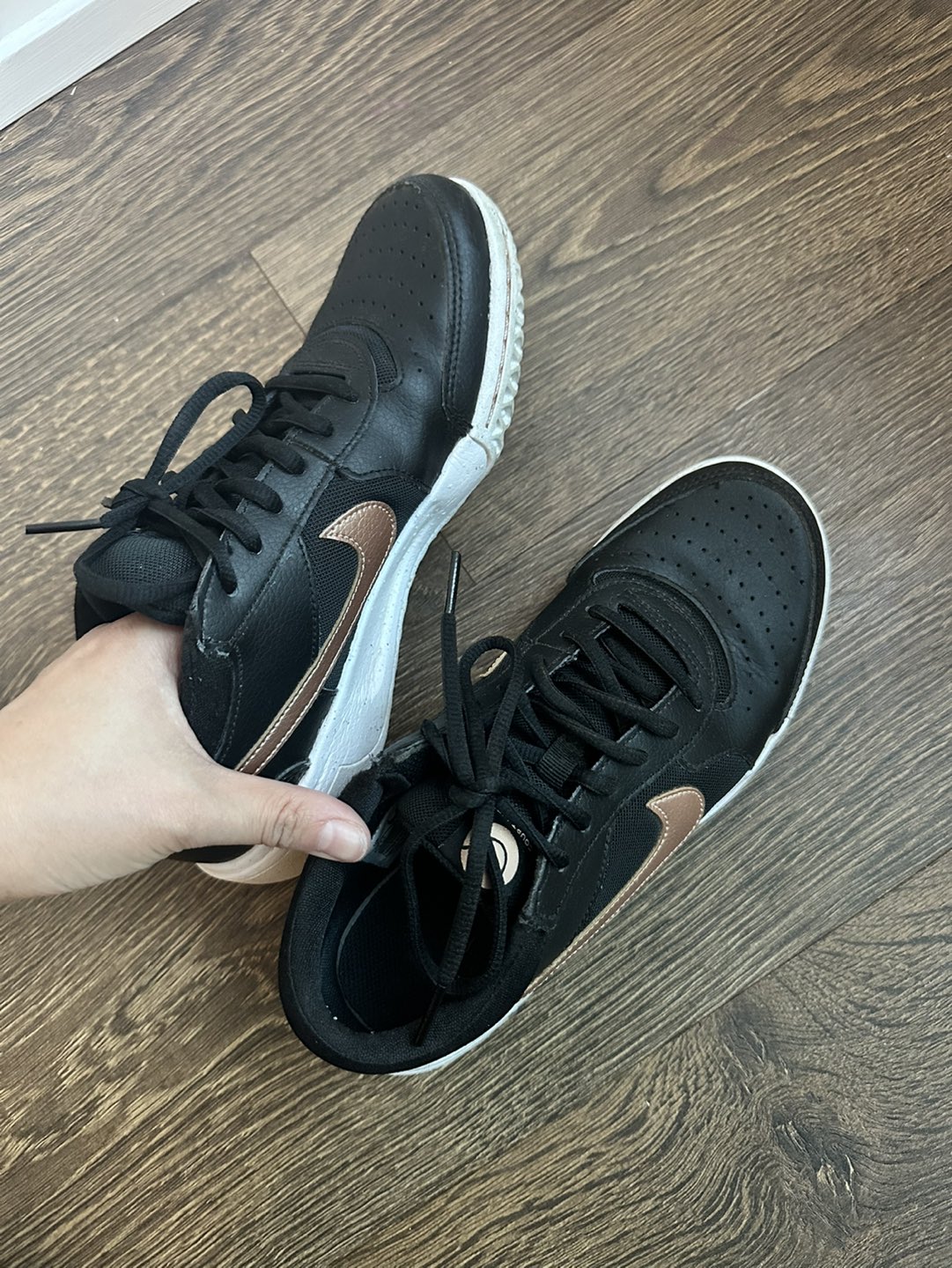 Nike Women’s Zoom Court Lite 3 Tennis Shoes - photo 3