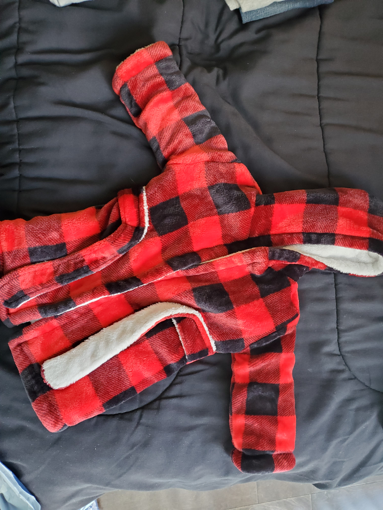12 month robe thumbnail