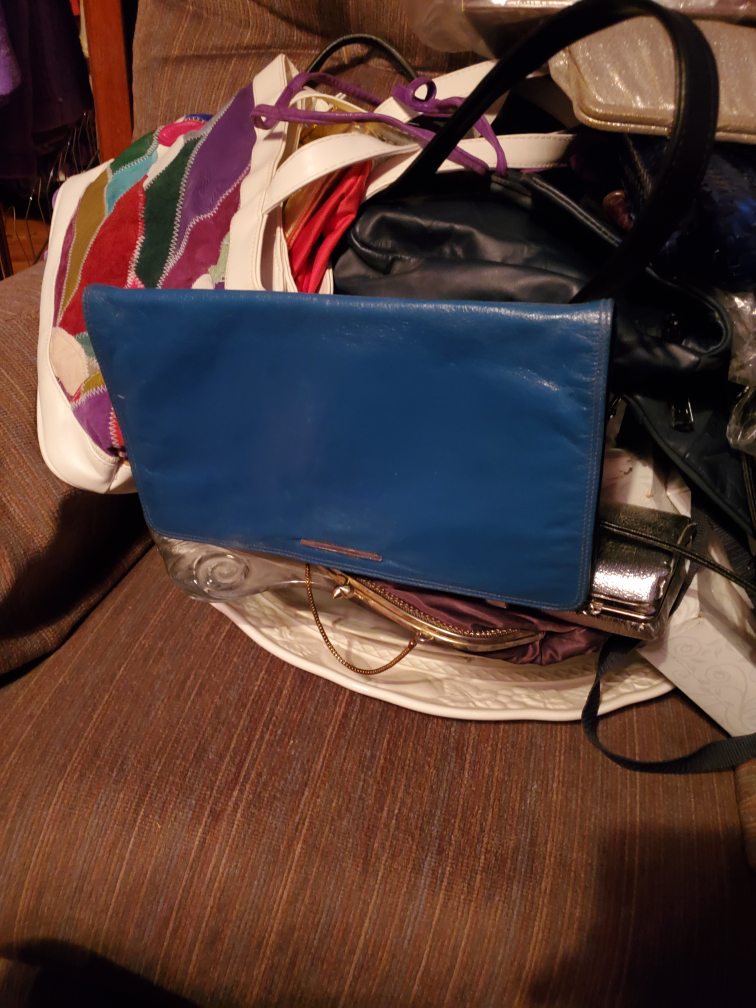 Purses & Clutches - photo 3