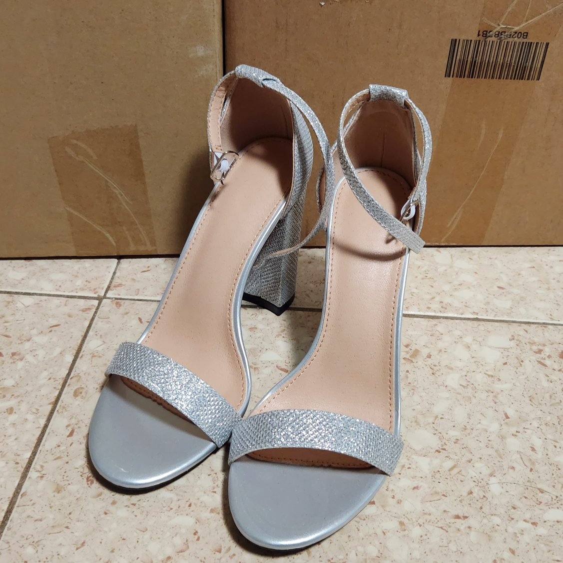 Women Glitter Ankle Strap Sandals