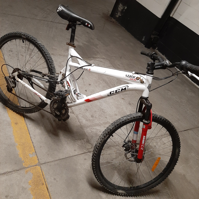 Dual suspension mountain bike 🚵‍♀️ thumbnail