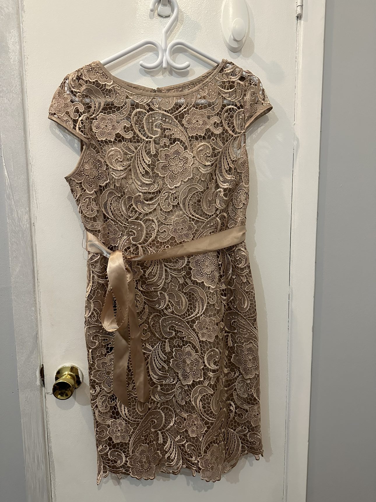 Women’s fashion thumbnail