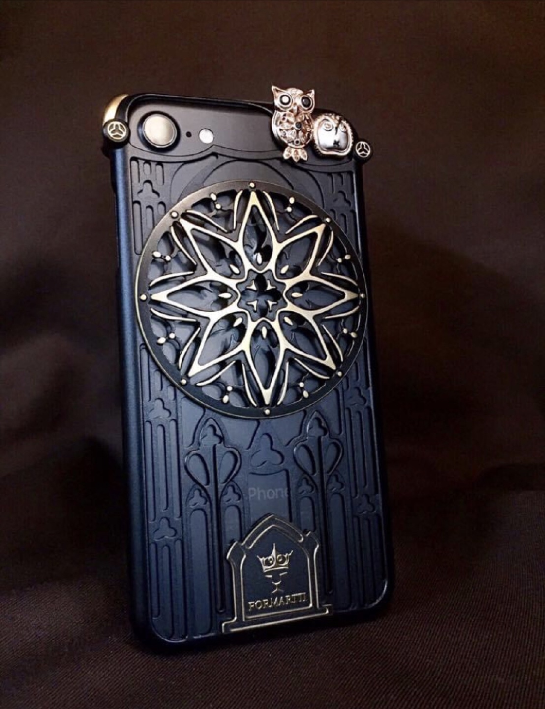 Lux iPhone case ( iPhone 7, SE 2020/2022) image indicator(2)