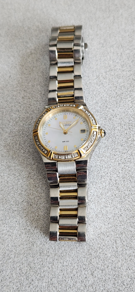 citizen Ladies two tone Solar Tech Date watch - photo 3