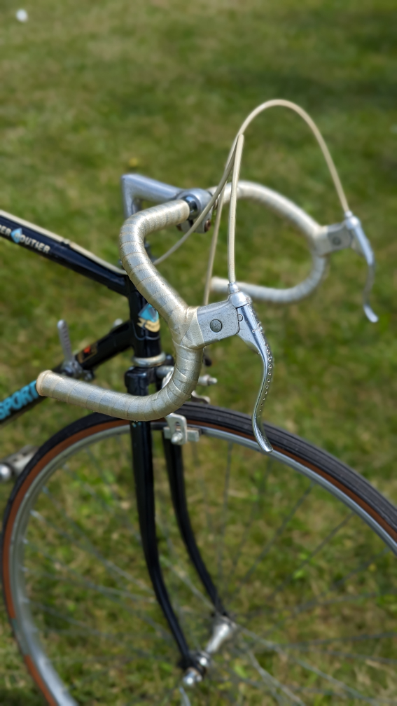 Velo Sport - Super Routier Road Bike (12 Speed) Needs to go ASAP image indicator(8)