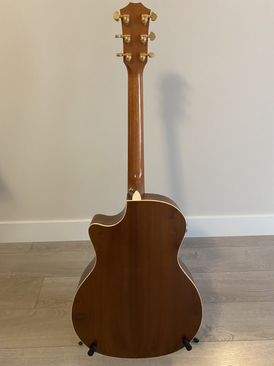 2002 Taylor 414ce Ltd with fishman electronics image indicator(2)