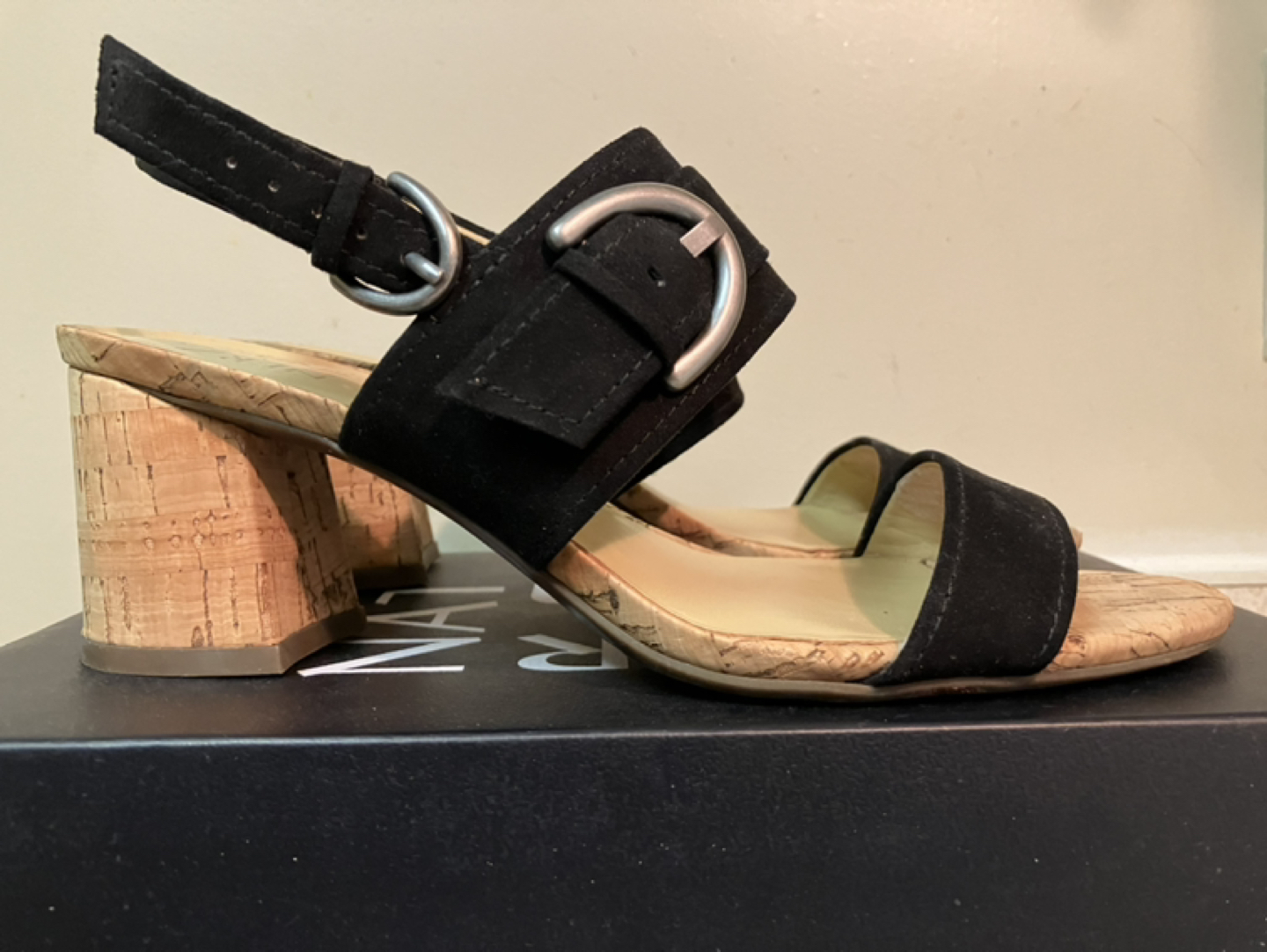 Women sandals 7.5 size
